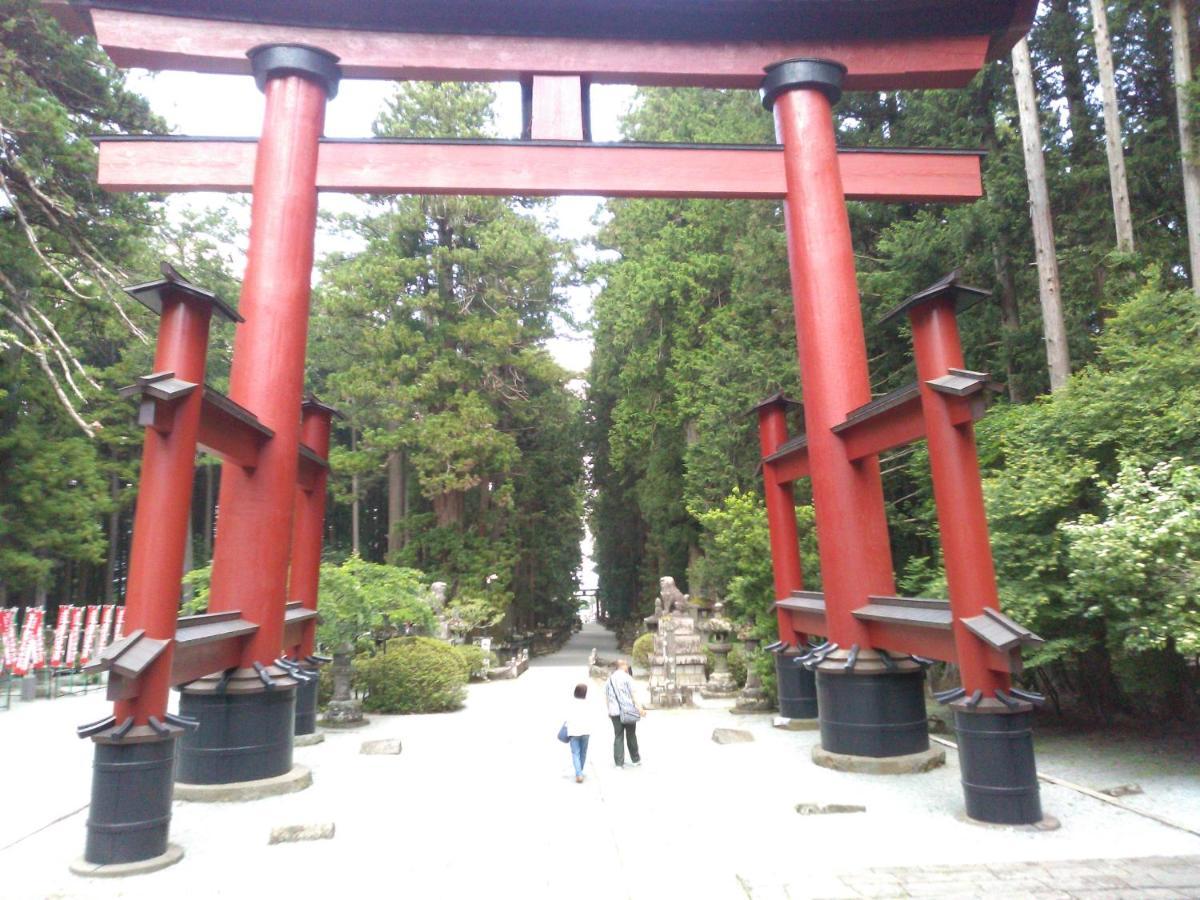 Ryokan Fuji Heights Fujikawaguchiko Bagian luar foto