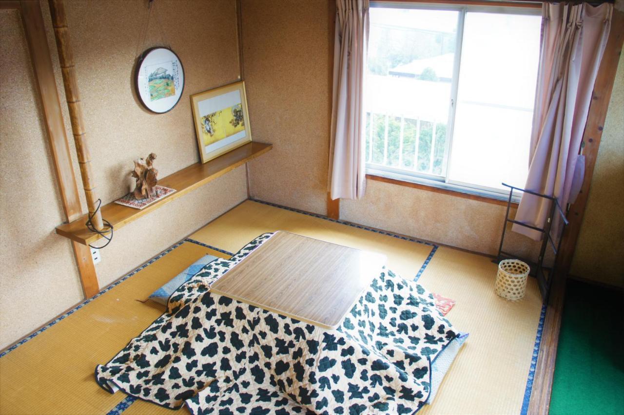Ryokan Fuji Heights Fujikawaguchiko Bagian luar foto